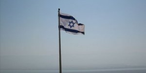 Siyonist İsrail'den İslam karşıtı tutumuyla Müslümanların tepkisini çeken Fransa'ya destek