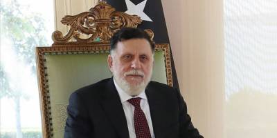 Libya Başbakanı Serrac istifa kararından vazgeçti