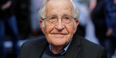 Chomsky “insanlık tarihindeki en kötü suçlu”yu ilan ederken eksik sayıyor