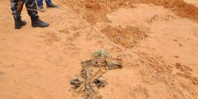 Libya'da Hafter güçlerinden kurtarılan bölgede yeni toplu mezarlar bulundu