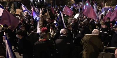 Yahudiler Netanyahu karşıtı protestolarını 30 haftadır sürdürüyor