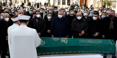 Yavuz Bahadıroğlu’nun cenaze namazı Eyüp Sultan’da kılındı