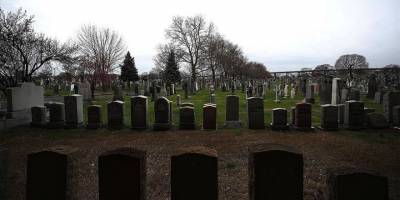 Amerika’da beyaz ırkçılığı kabristana da sıçradı