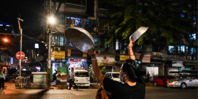 Myanmar darbecileri sivil itaatsizlik arttıkça Facebook'a erişimi engelliyor