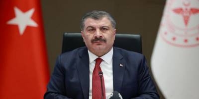 Koca'dan Çin aşısıyla ilgili iddialara yanıt: Aracı firmaya bir kuruş ilave ödemedik