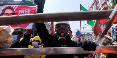 Myanmar’da darbe karşıtı gösterilerde çok sayıda kişi tutuklandı