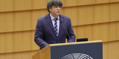 Avrupa Parlamentosu Katalan siyasetçi Puigdemont'un dokunulmazlığının kaldırılmasını kabul etti