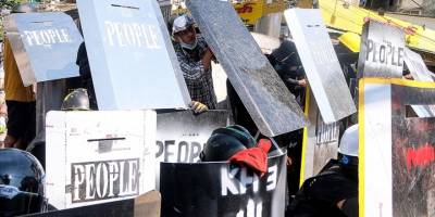 Myanmar'da darbe karşıtı 5 medya kuruluşunun lisansları iptal edildi