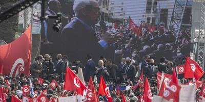 Nahda Hareketi siyasi krizin yaşandığı Tunus'ta ulusal diyaloğa ihtiyaç duyulduğunu bildirdi