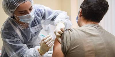 AB ülkelerinde şimdiye kadar 160 milyon kişi ilk doz Kovid-19 aşısını yaptırdı