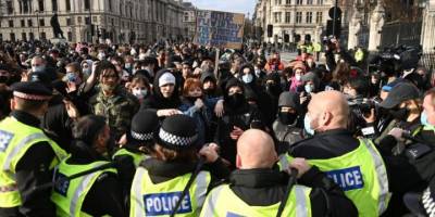 İngiltere'de 'protesto hakkını kısıtlayacak' yasa tasarısı protesto edildi