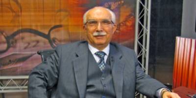 Mehmet Kutlular vefat etti