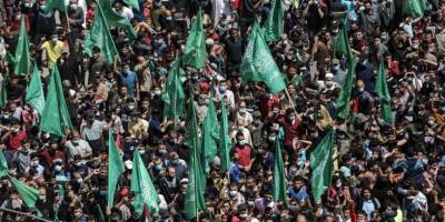 Filistin seçimlerinin ertelenmesi kararı Gazze'de protesto edildi