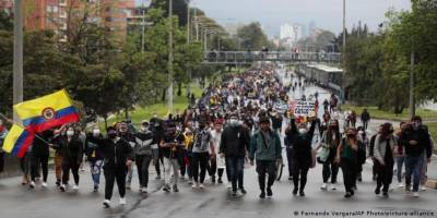 Kolombiya'da halk geri adım atmıyor