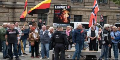 Almanya İslam karşıtı Pegida’yı kara listeye aldı