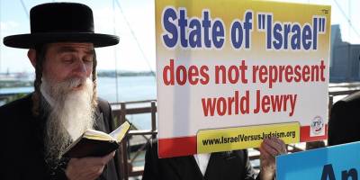 New York'taki Ortodoks Yahudileri İsrail'i protesto etti