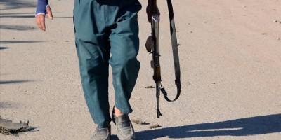 Afganistan'da 2 ilçe Taliban'ın kontrolüne geçti
