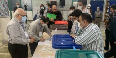İran'da seçimlere katılım 1979’dan bu yana en düşük seviyede