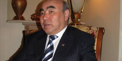 Kırgızistan'ın kurucu Cumhurbaşkanı Askar Akayev, 16 yıl sonra ülkesine getirildi