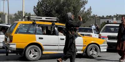 Taliban, kadın sağlık çalışanlarını işlerine dönmeye çağırdı