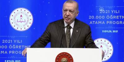 Erdoğan: Okullarımızı açık tutmakta ve en iyi eğitim öğretimi vermekte kararlıyız
