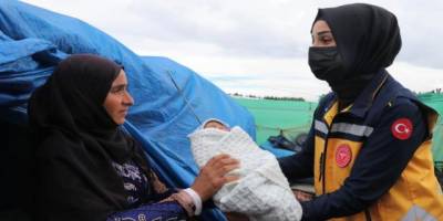 Suriyeli minik Yusuf'a ambulansta hayat dokunuşu