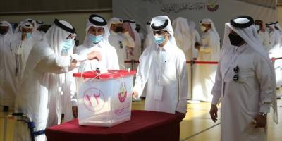 Katar'da ilk kez milletvekili seçimleri yapılıyor
