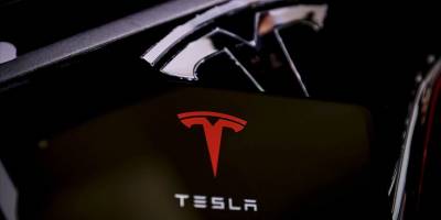 Tesla'ya yeniden ırkçılık davası açıldı