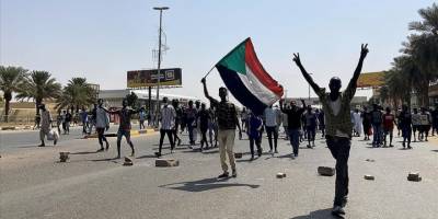 Sudan Başbakanı Hamduk: Durum 24 Ekim'deki haline geri getirilmeli
