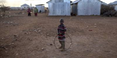 Somali'deki kuraklık milyonlarca çocuğu tehdit ediyor
