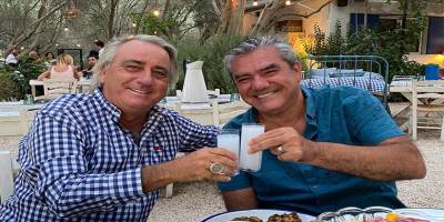 Yılmaz Özdil içtikçe yazdı, yazdıkça övgüye doyamadı!