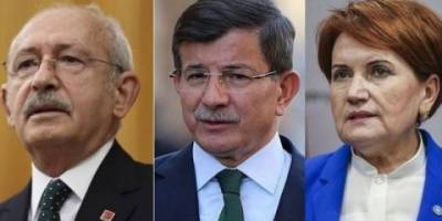 Davutoğlu, Akşener ve Kılıçdaroğlu’na 'yeni bir ittifak' oluşturulmasını mı öneriyor?