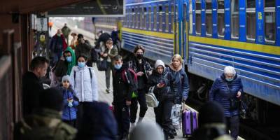 Beyaz olmayanların bu trende yeri yok!