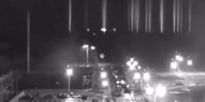 Rus güçleri Enerhodar'da Zaporijiya nükleer santralini vurdu