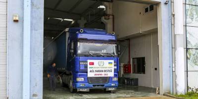 İHH’dan Ukrayna’ya 2 TIR’lık insani yardım