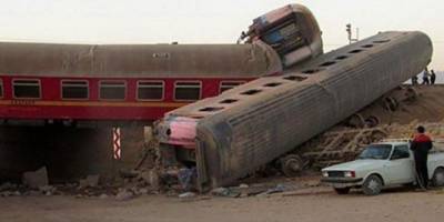 İran'da yolcu treni raydan çıktı: En az 21 ölü