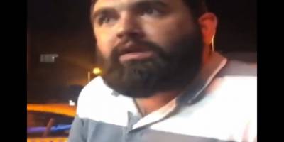 Arabasında içki taşımak istemeyen taksi şoförü hedef gösterildi!