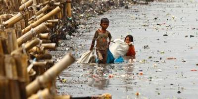 Hindistan, çevre kirliliği ile mücadele için tek kullanımlık plastik yasağı getirdi