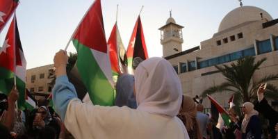 Ürdünlüler, Siyonist İsrail'in Gazze Şeridi'ne yönelik saldırılarını protesto etti