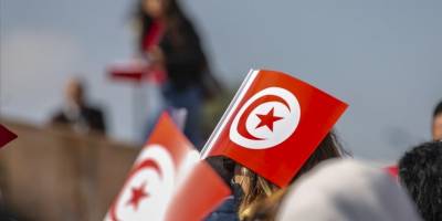 Tunus, siyasi partilerin marjinalleştirildiği bir ortamda erken seçime gidiyor