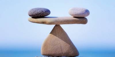 İslam ifrat ile tefriti birbirinden ayırandır!