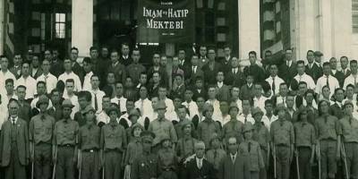 Bir İmam-Hatip panoraması: İHL’lerin tarihsel gelişimi ve dönüşümü