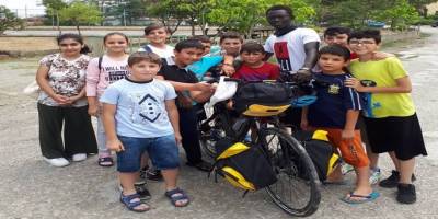 "Yolun öğreteceği şeyleri durarak öğrenemezsin."