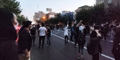 Devrim Muhafızları’ndan göstericilere "sokağa çıkmayın" tehdidi