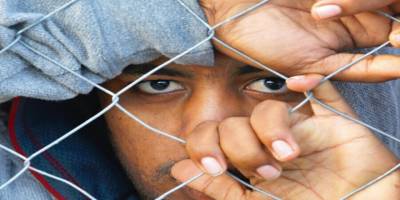 Mültecinin korku eşiğinde zamansız bekleyişi!