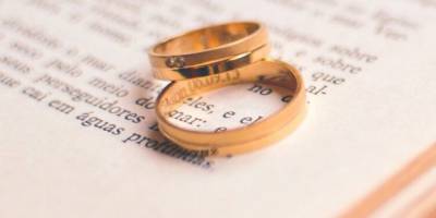 Geçmişte erken yaşta evlilikler hangi sebeplerle gerçekleşiyordu?