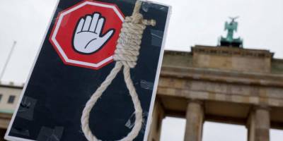 İran’da hukuk: İdam cezasıyla yargılananlara 15 dakika savunma!