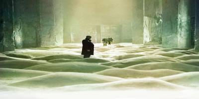 Stalker: Lekesiz inancın izini sürmek