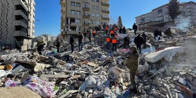Libya Türkiye’ye insani yardım malzemesi gönderiyor