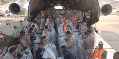 Pakistan'dan depremzedeler için gönderilen 2 bin 300 çadır Türkiye'ye ulaştı